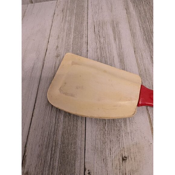 Vintage Prettyware Pan Scraper Plastic Red Handle Spatula USA - Picture 2 of 8